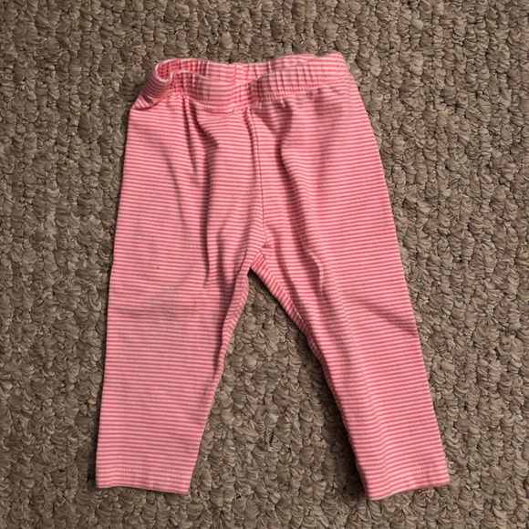 Carters Baby Girl Gray & Pink Outfit with Bunny - Picture 3 of 4